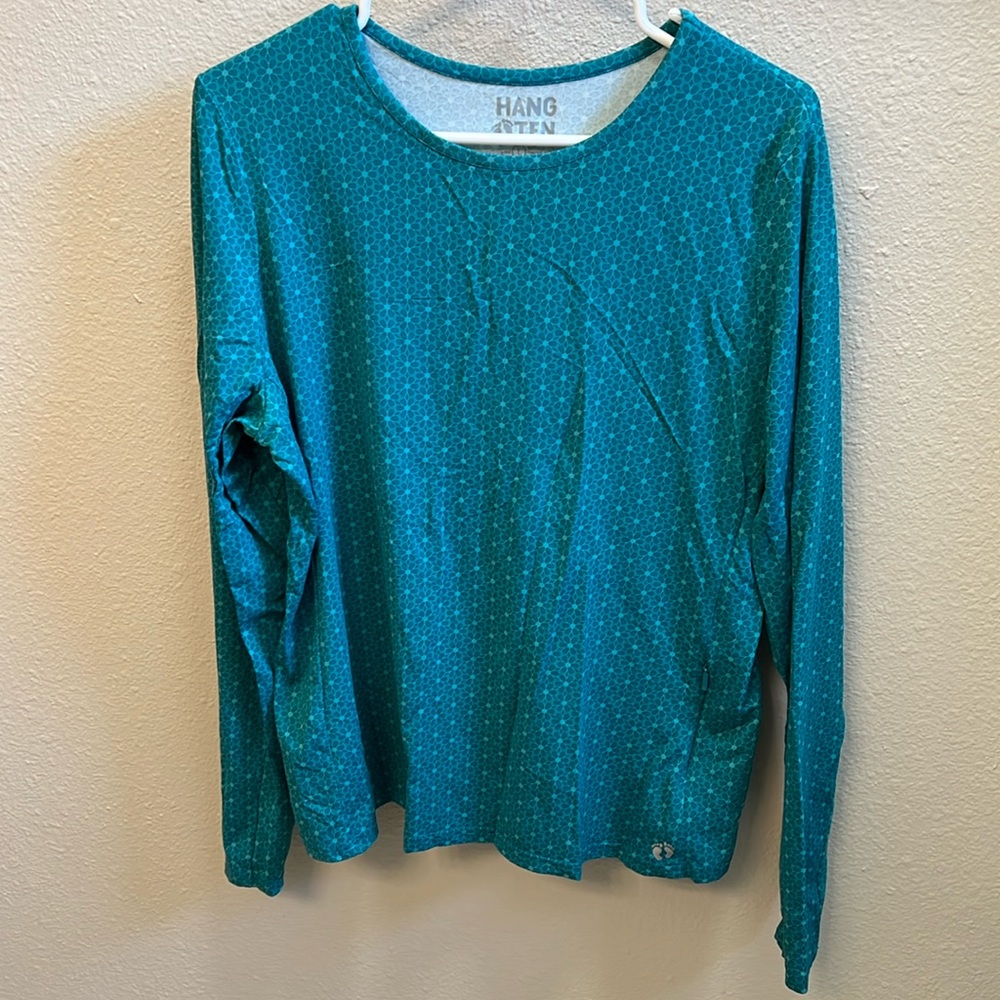 Hang Ten Sun Shirt. Large